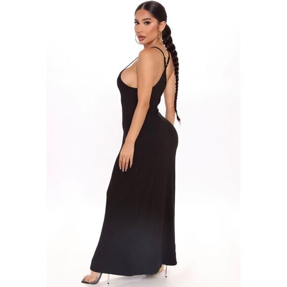 Fashion Nova all I ever needed maxi dres - Picture 4 of 10